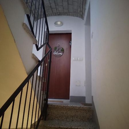 Guazzo Apartment - Self Check-In بارما المظهر الخارجي الصورة