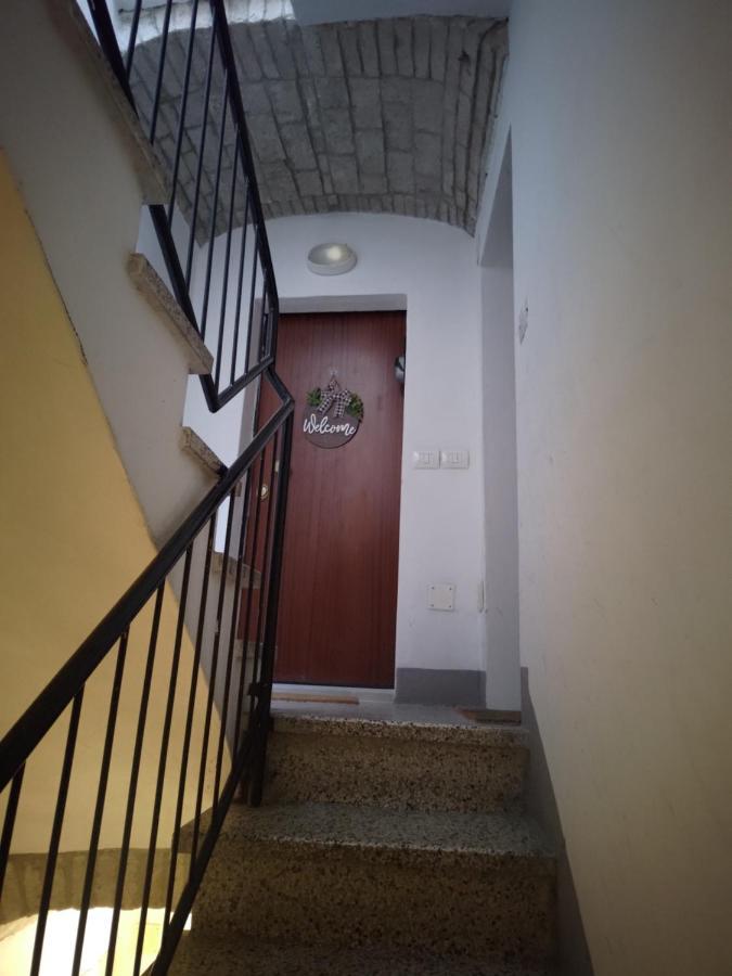 Guazzo Apartment - Self Check-In بارما المظهر الخارجي الصورة