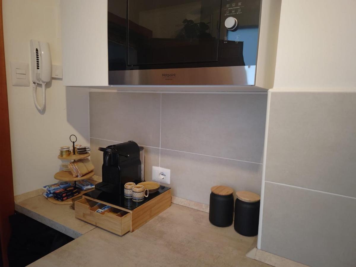 Guazzo Apartment - Self Check-In بارما المظهر الخارجي الصورة